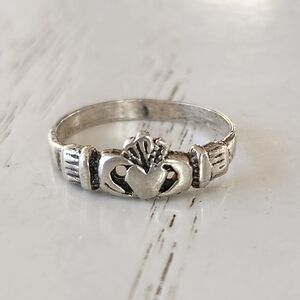 Claddah 925 Sterling Silver Vintage Ring